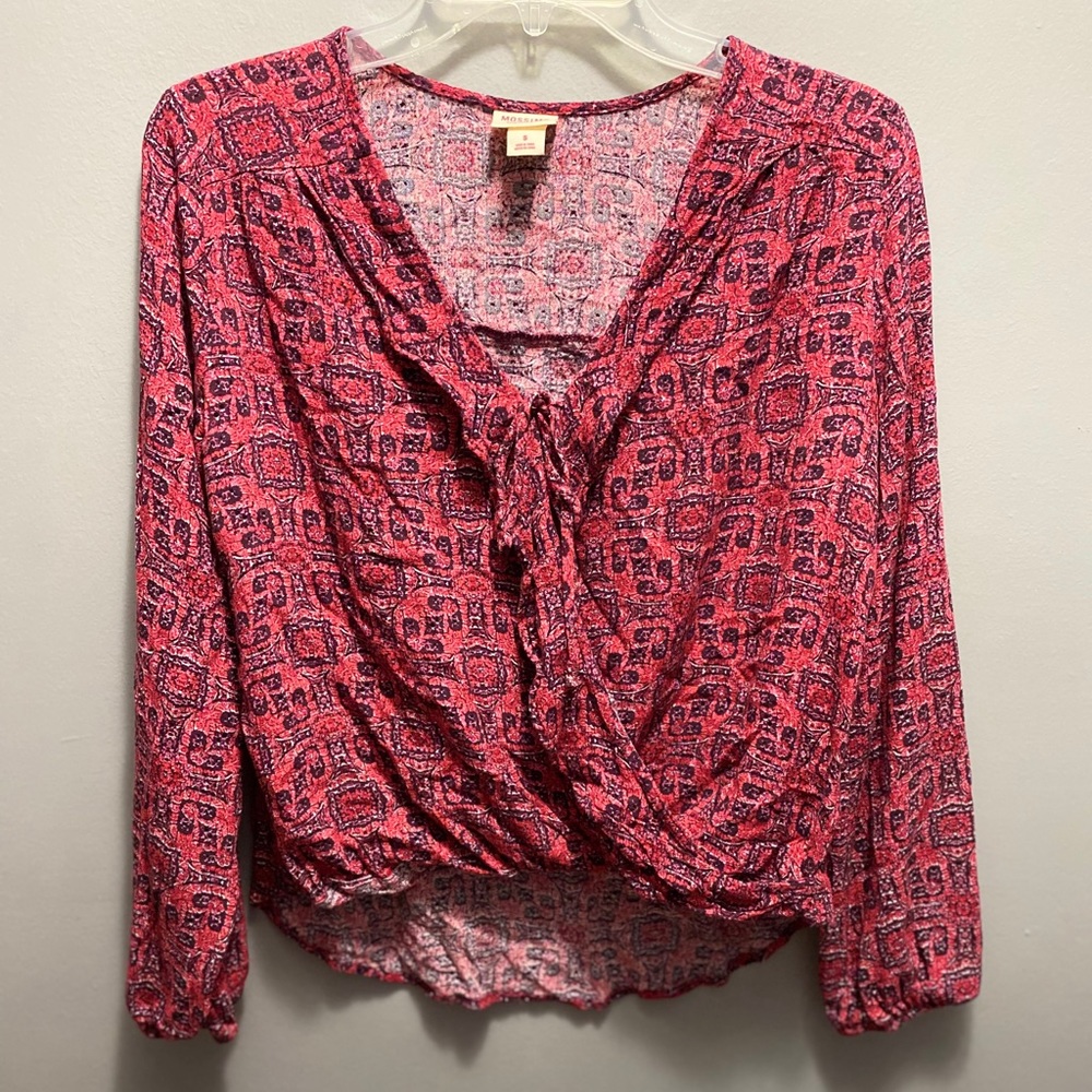 mossimo printed shirt with tie front